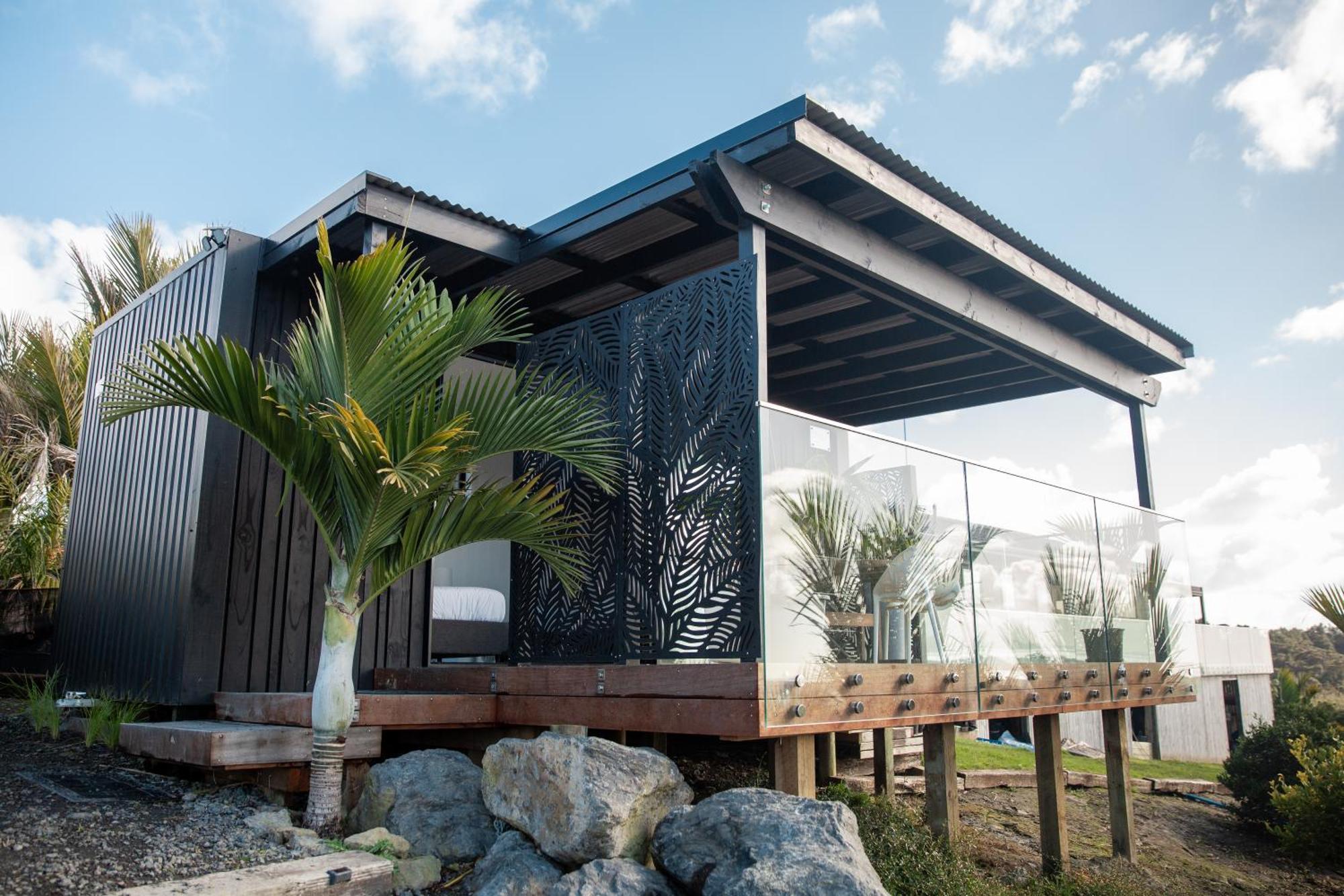 Aotearoa Surf Eco Pods Hotell Te Arai Exteriör bild