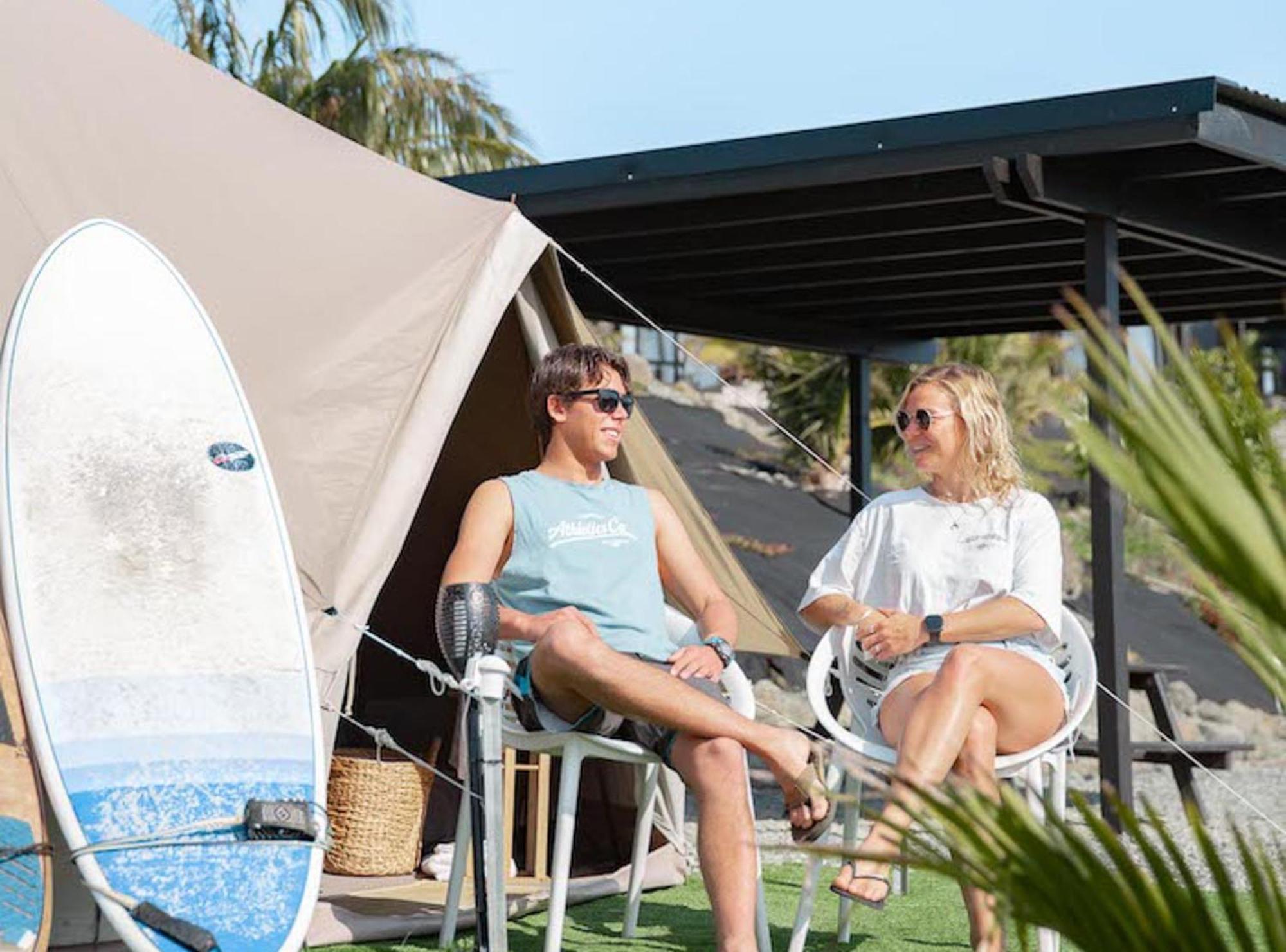 Aotearoa Surf Eco Pods Hotell Te Arai Exteriör bild