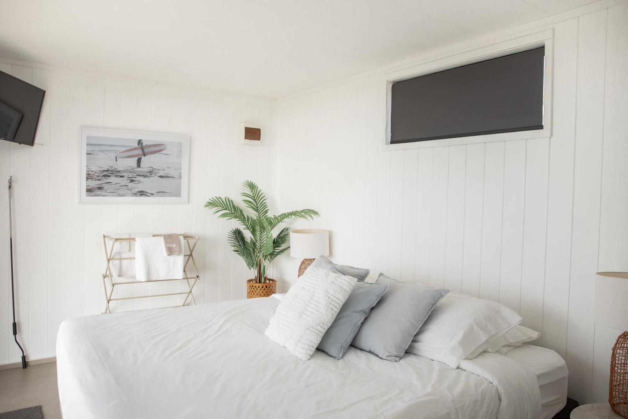 Aotearoa Surf Eco Pods Hotell Te Arai Exteriör bild