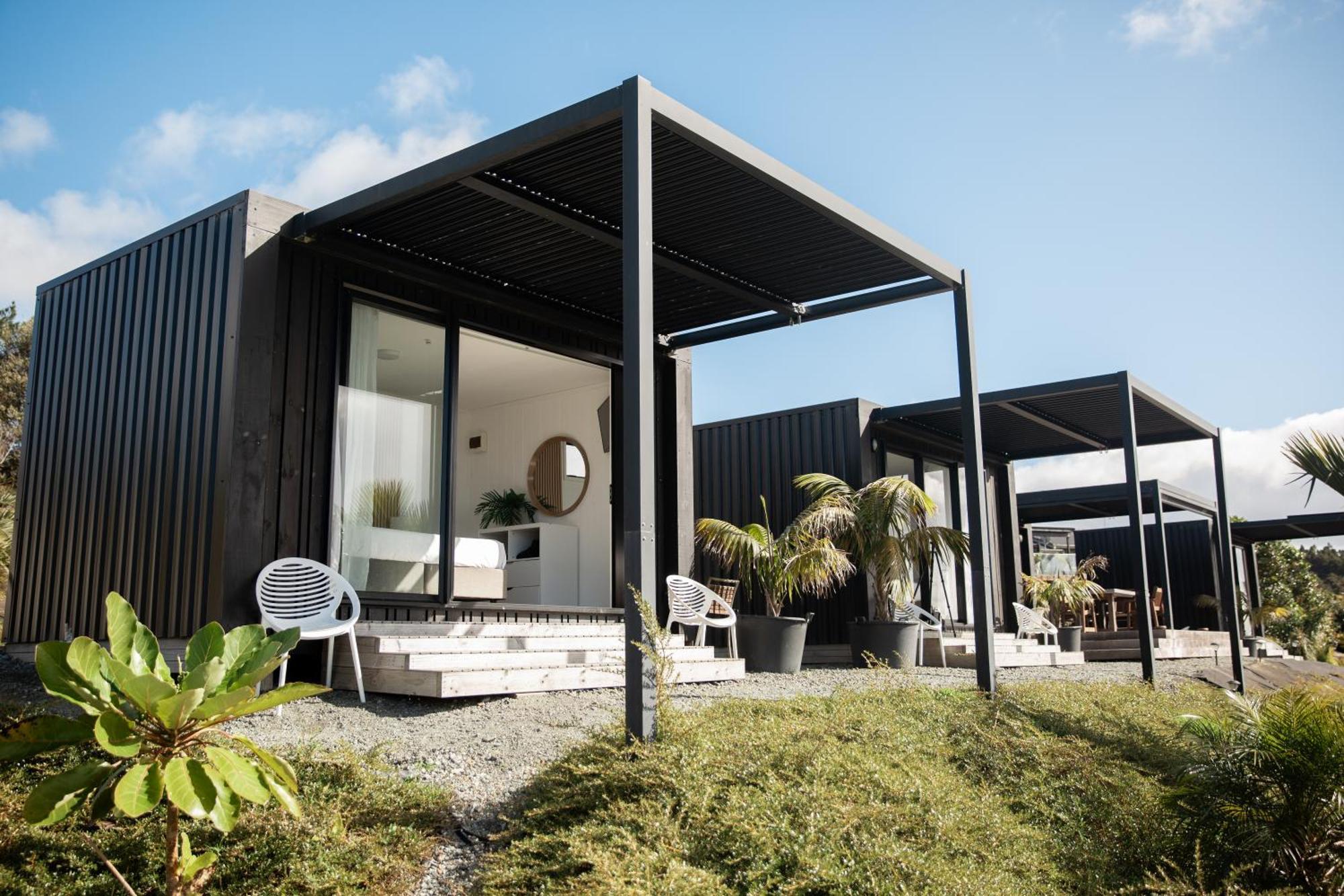 Aotearoa Surf Eco Pods Hotell Te Arai Exteriör bild