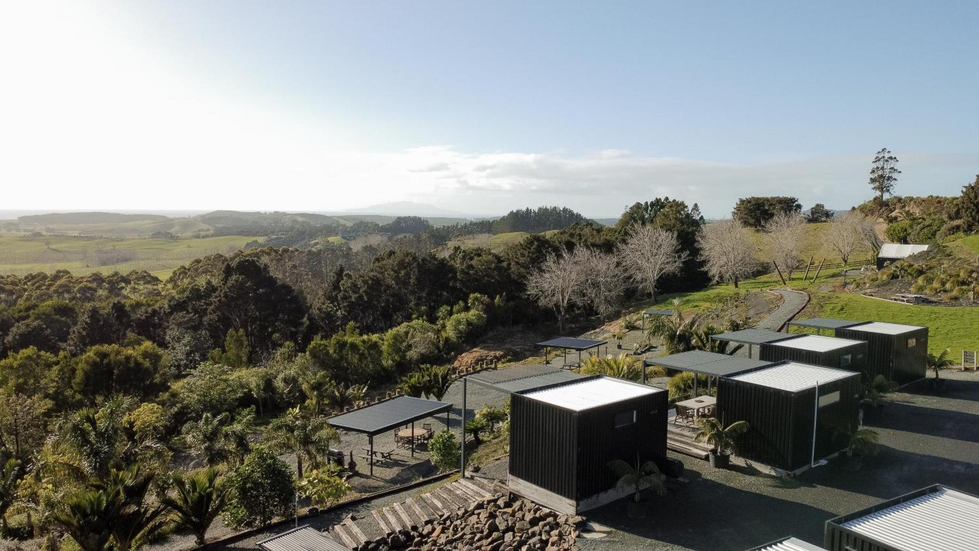 Aotearoa Surf Eco Pods Hotell Te Arai Exteriör bild