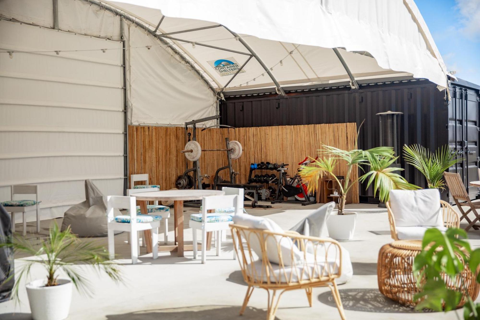 Aotearoa Surf Eco Pods Hotell Te Arai Exteriör bild